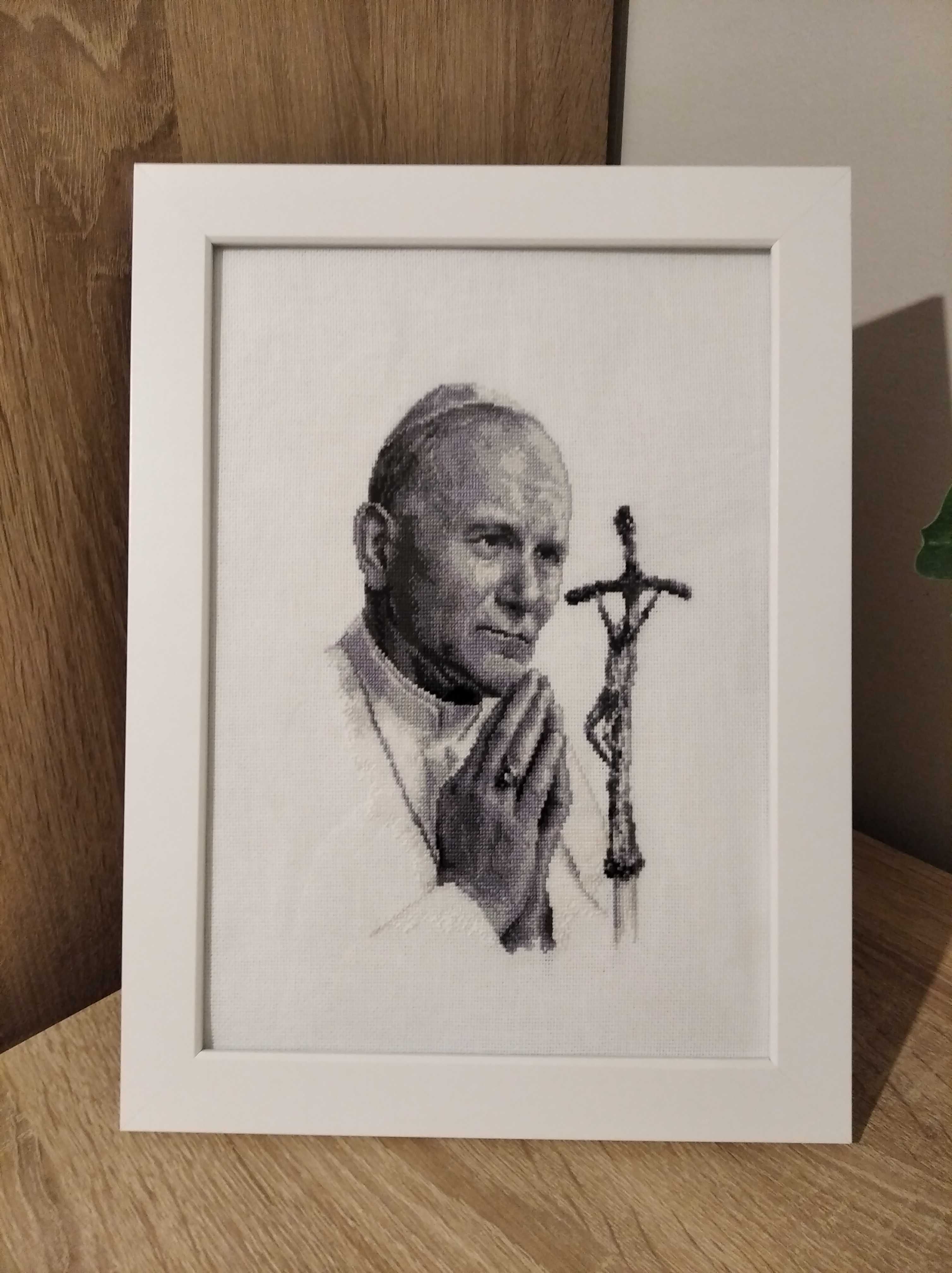 Papież Jan Paweł II haft krzyżykowy obraz rękodzieło prezent