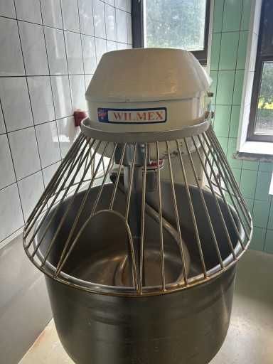 Miesiarka spiralna 200 l