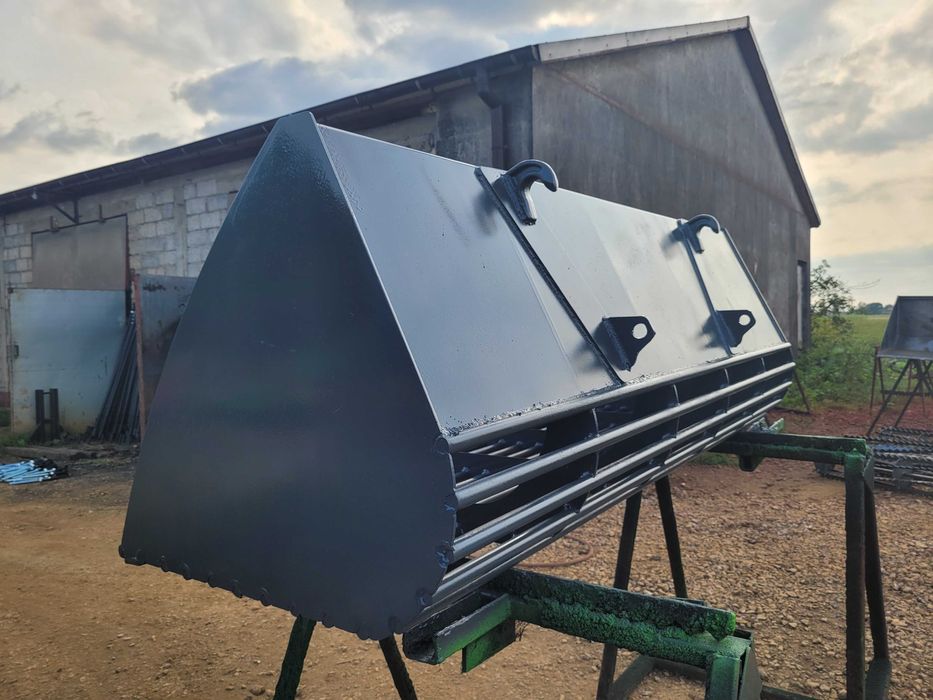 Łyżka łycha do tura ciągnika ładowarki szufla przesiewowa ażurow DOWÓZ