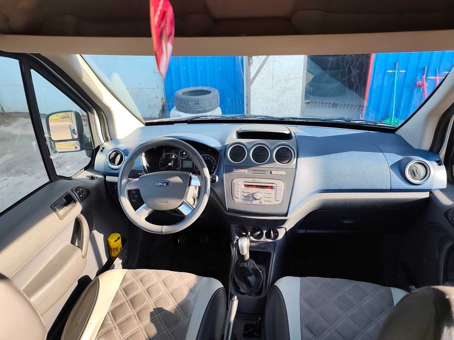 Ford transit connect
