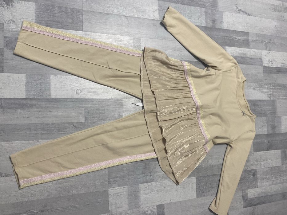 Костюм для вагітних/ годуючих матусь