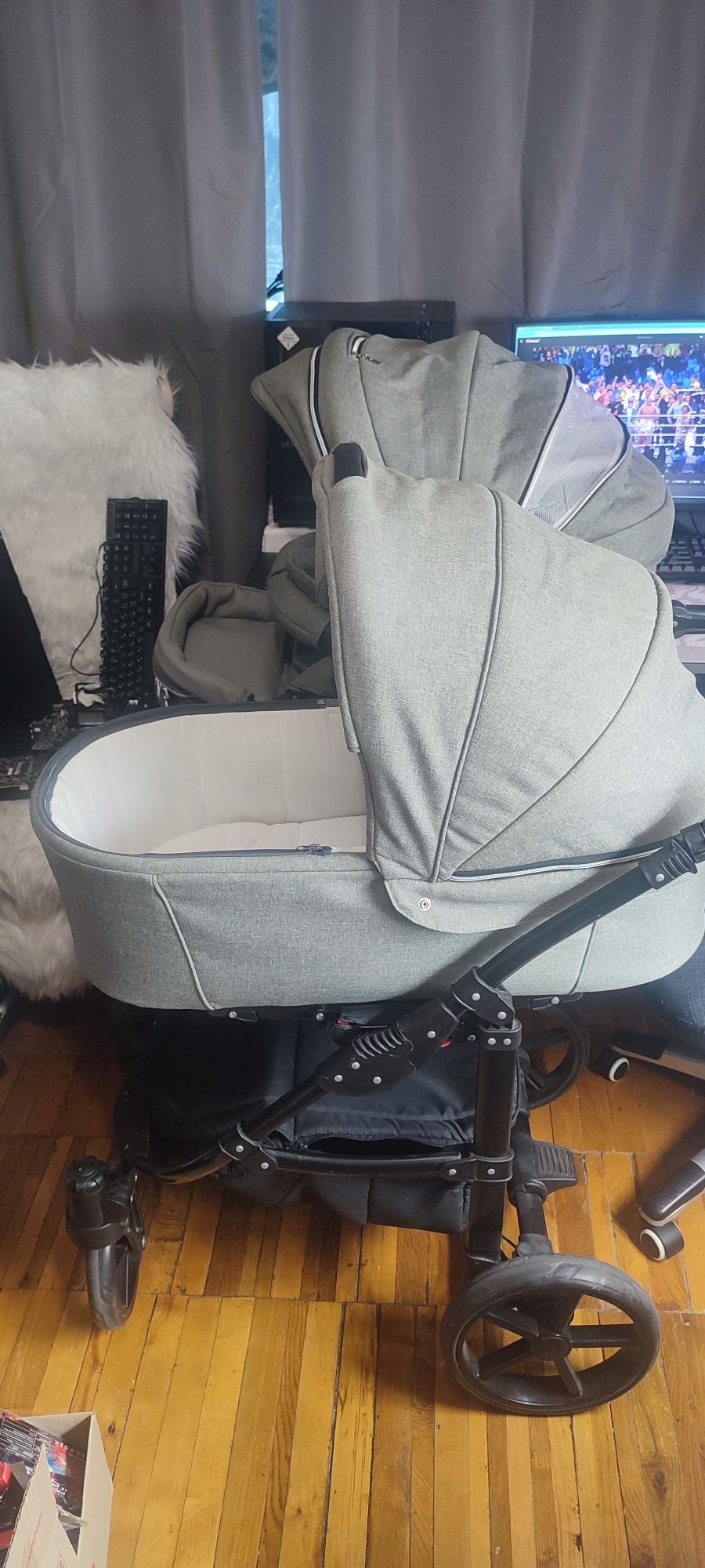 Продам дитячий візочок 2 in 1