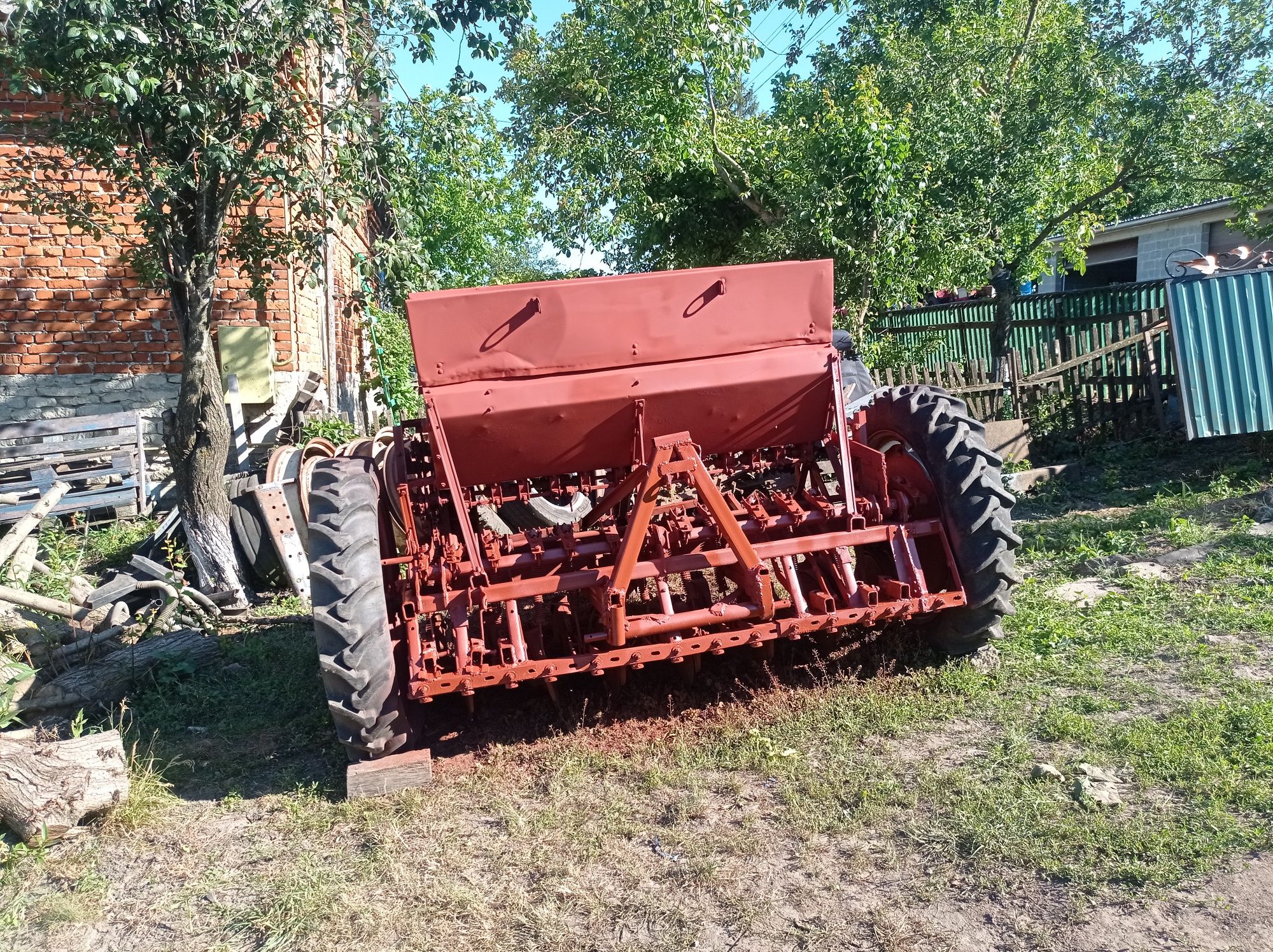 Сівалка червона зірка СЗ-3,6