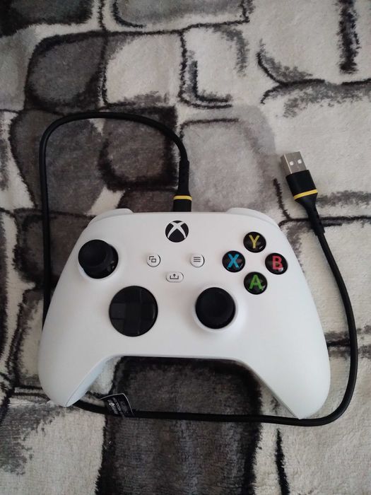 Pad Xbox Series Controller Robot White GWARANCJA do czerwca 2027