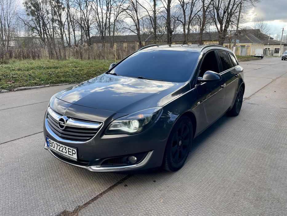 Авто опель інсігнія Opel Insignia 2015