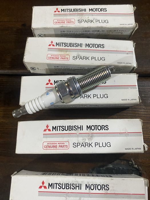 Свічка запалювання 3.0 MITSUBISHI (ОРИГІНАЛ)