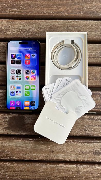 iPhone 15 Pro Max - 256GB Preto