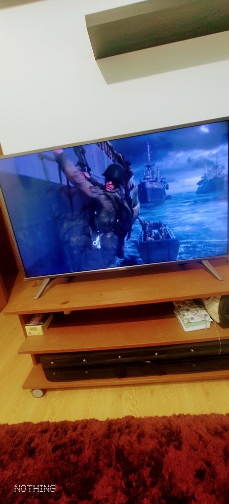 SMART TV Hisense 4K 49' + Móvel