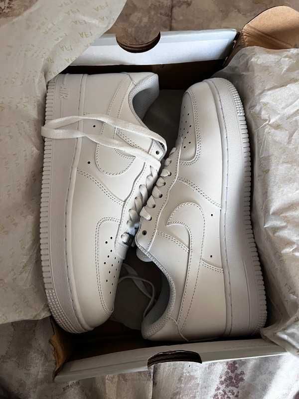 oryginale Nike Air Force 1 Low '07 White 37.5