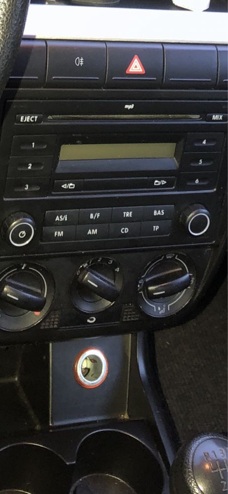 Radio Volkswagen RCD 200