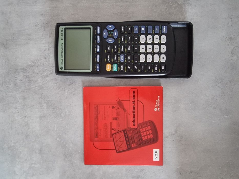 Máquina Calculadora Texas Instruments TI-83 Plus