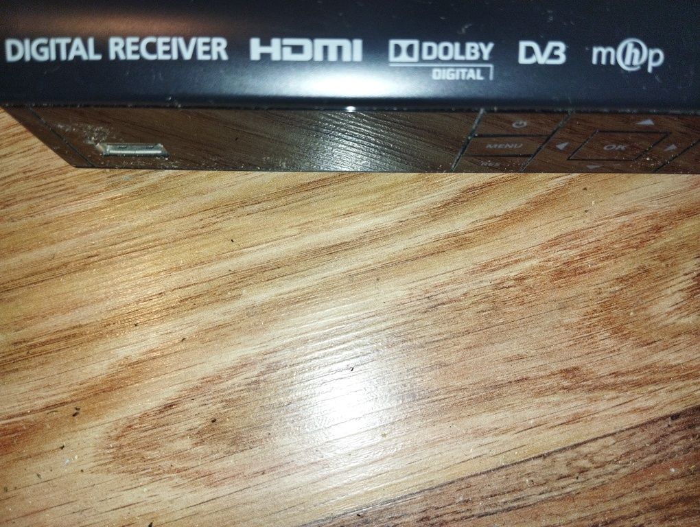 DEKODER Vectra ADB3830-CD z pilotem oryginalnym