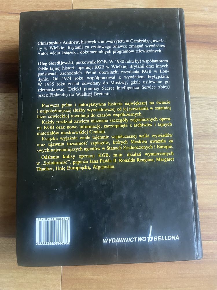 Christopher Andrew, Oleg Gordijewski. KGB