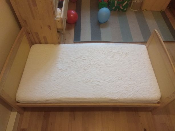 Łóżko dziecięce 140x70 cm sosnowe