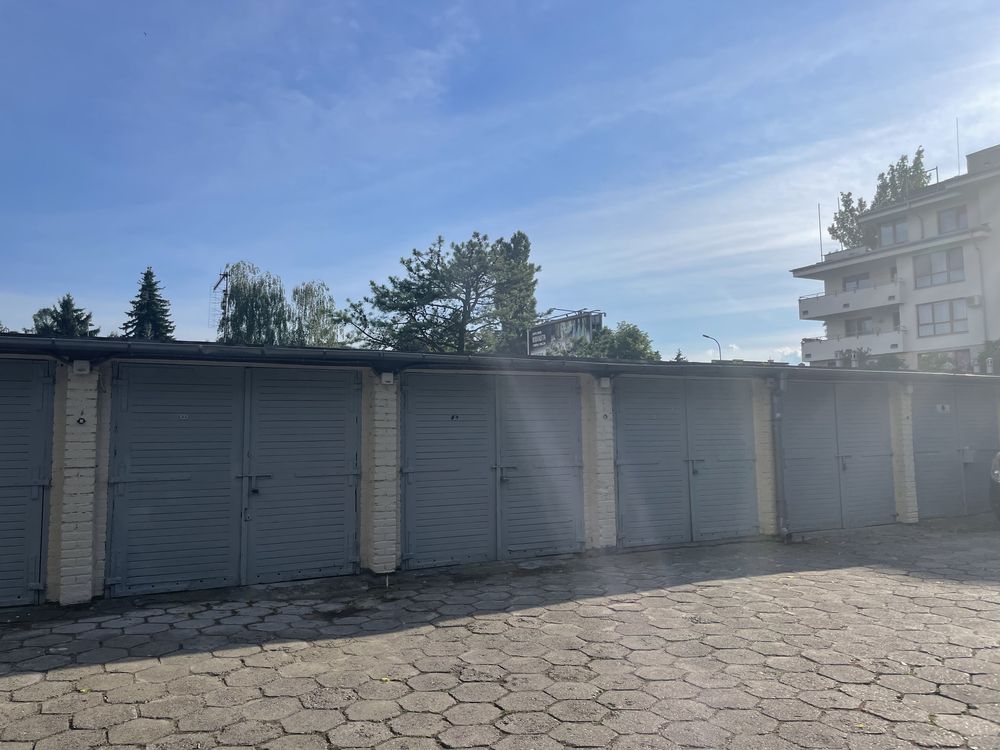 Sprzedam garaż 17m2, Warszawa, Saska Kępa, ul. Saska