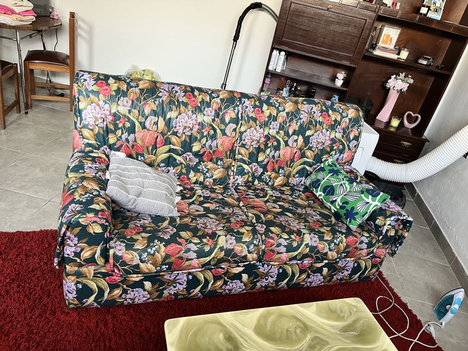 Mobília de casa bom estado