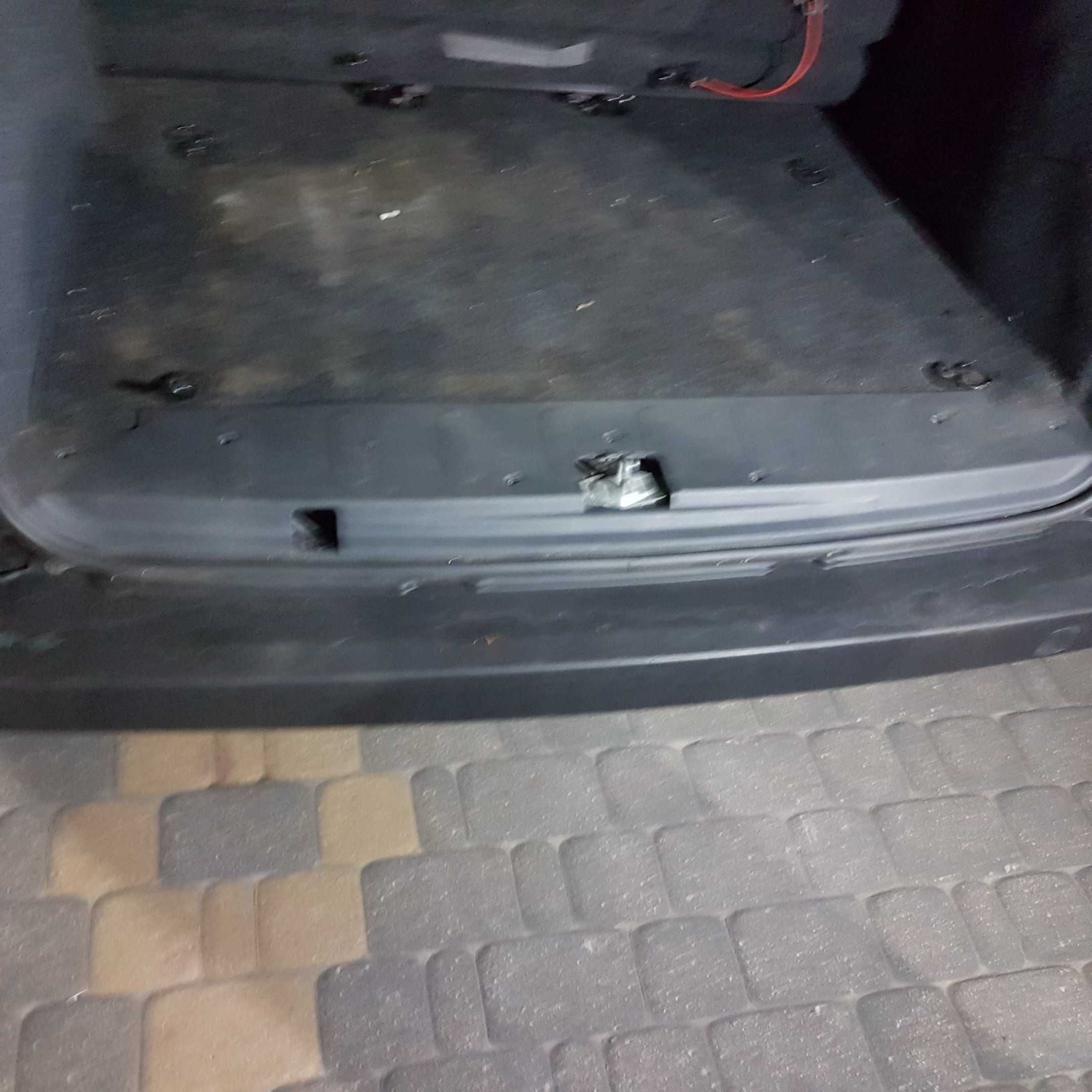 listwa nakładka klamka z drzwi bagażnika fiorino Qubo nemo bipper