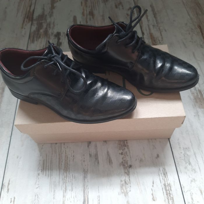 Pantofle chłopięce/komunia