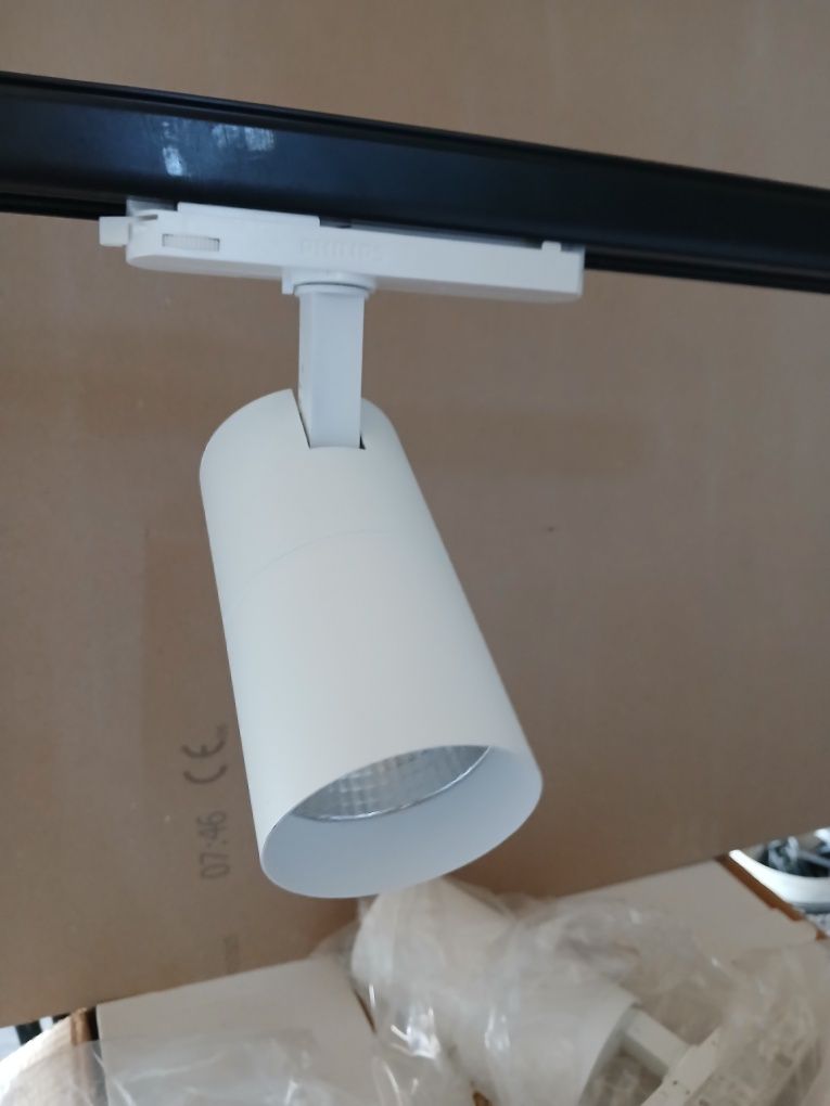 Nowe lampy Led do szynoprzewodu