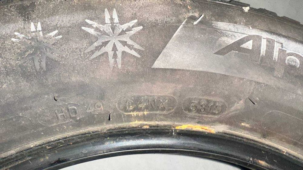 Зимові шини / резина зимняя 215 60 r16 MICHELIN Мішлен