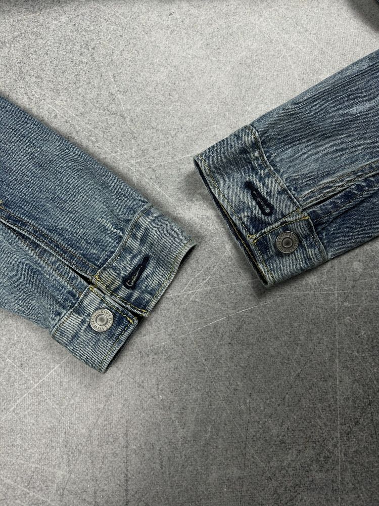 Levis Premium (M) джинсова куртка джинсовка блакитна оригінал