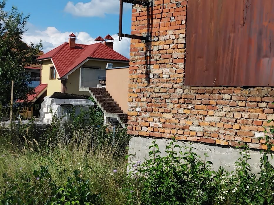 Продаю земельну ділянку Свалява Закарпатської