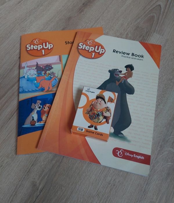 Zestaw podrecznik, ćwiczenia i karty "Step Up 1"