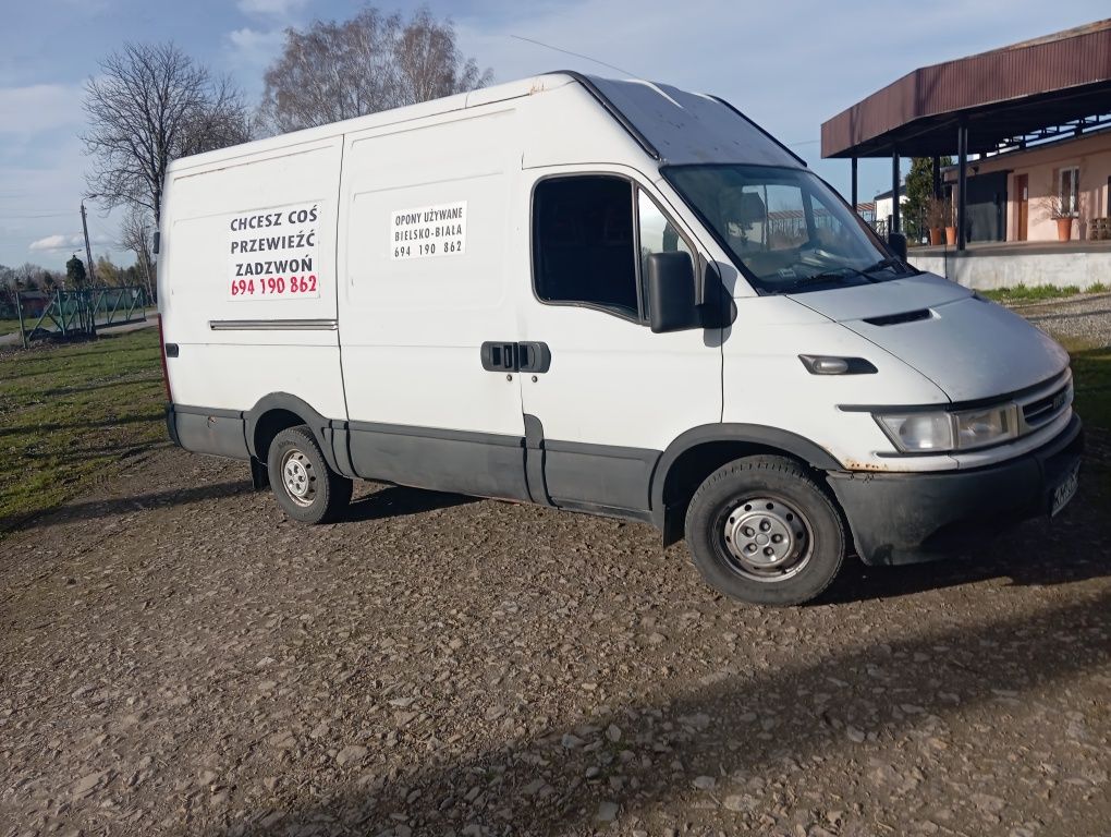 Usługi transportowe Bielsko Jaworze, bus Iveco