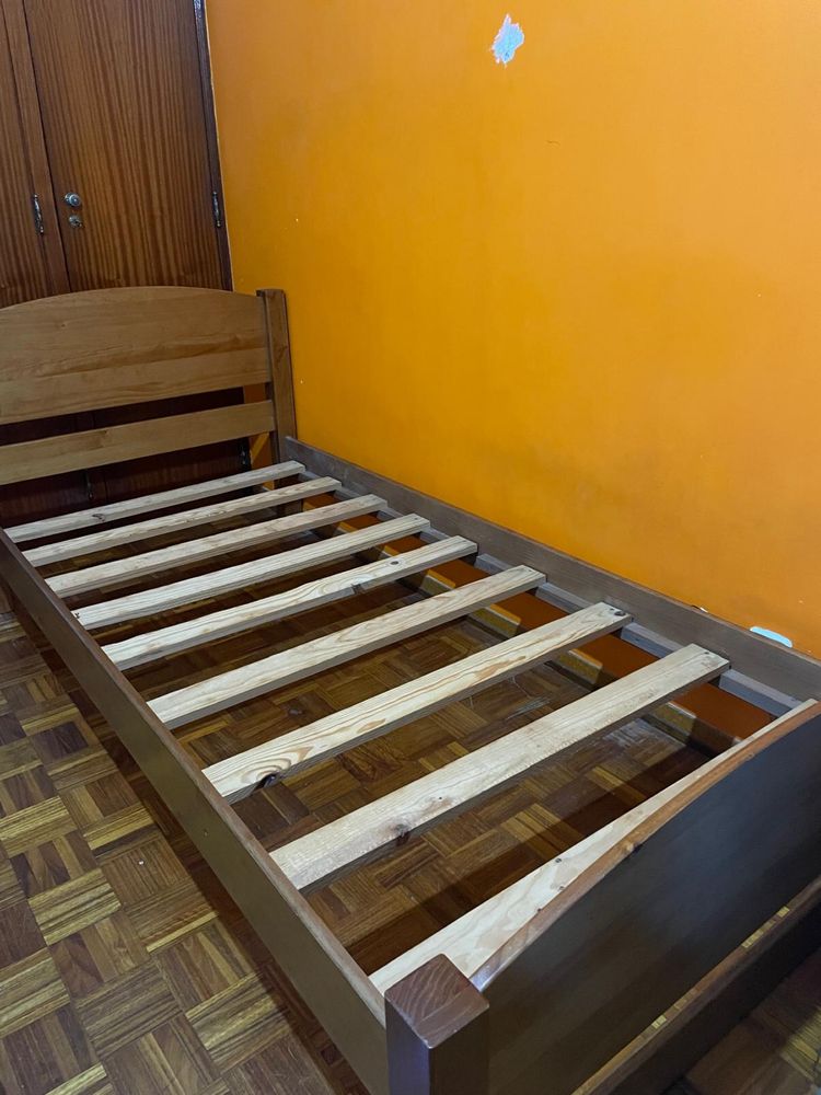 Cama de solteiro