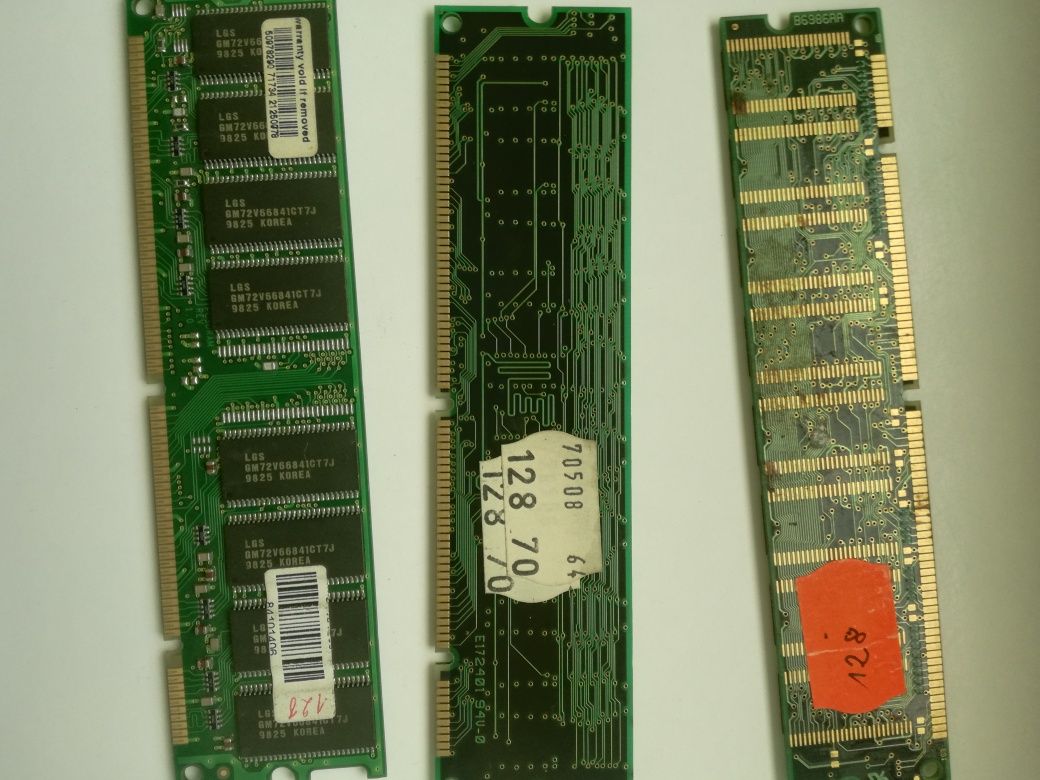 Pamięć sdram i ddr różne tak jak na fotografii 19 szt
