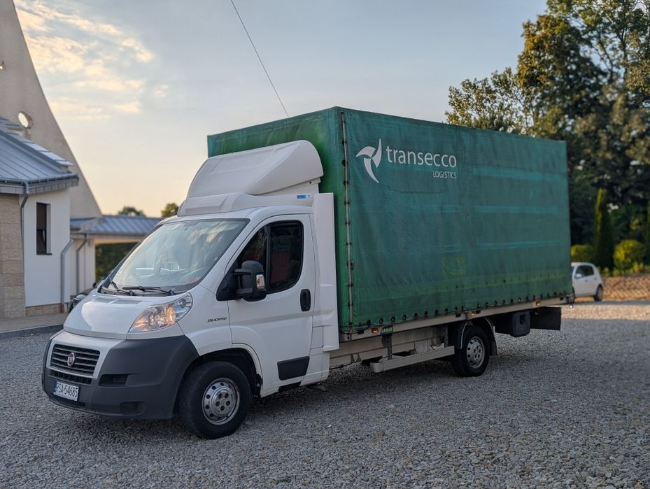 Skrzynia aluminiowa z plandeką