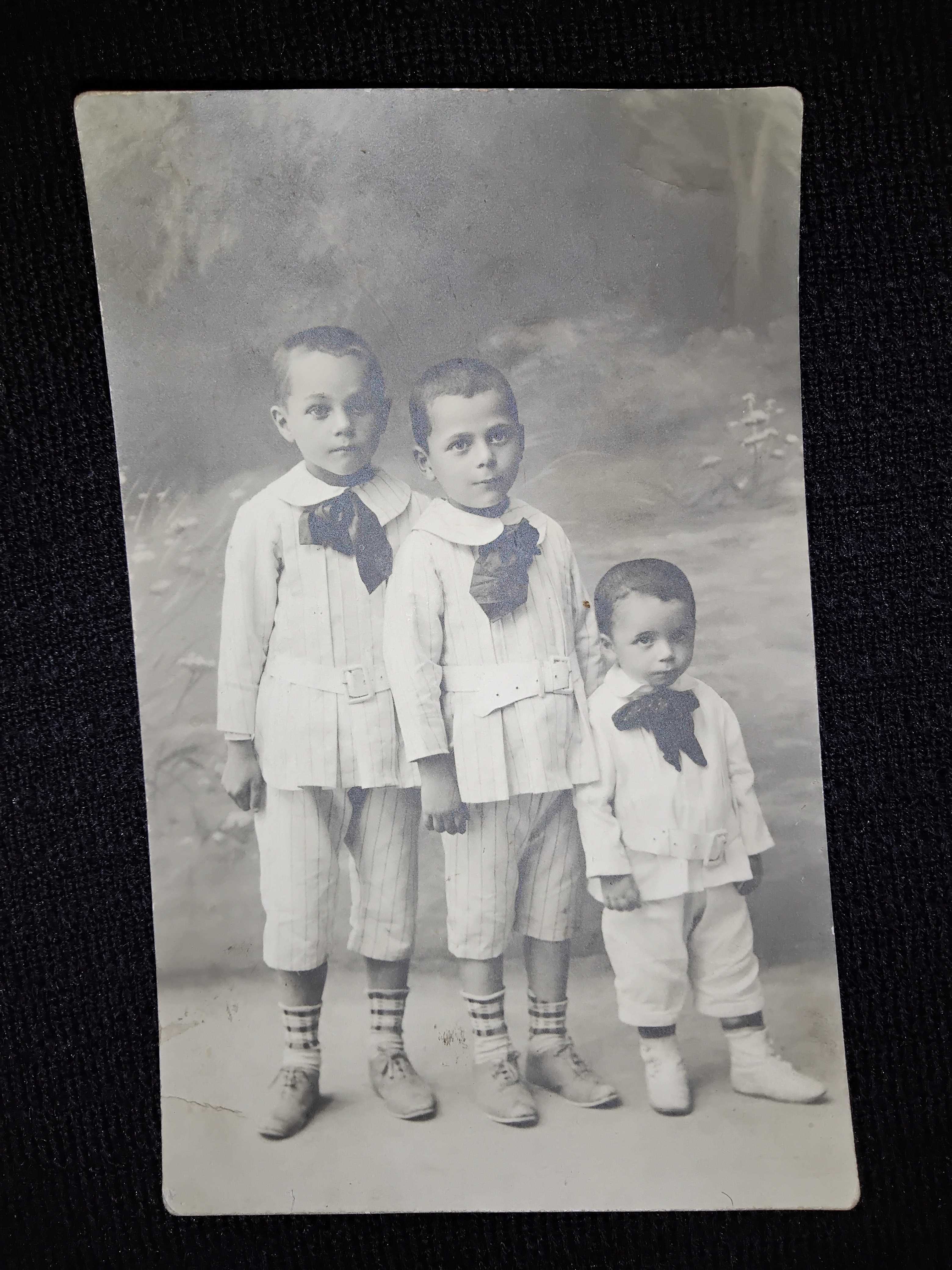 Фотокарточка из семейного фотоальбома царизм начало 20 века юг Украины