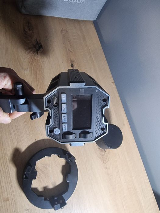 Lampa COLBOR CL-60 Led Bowens BiColor