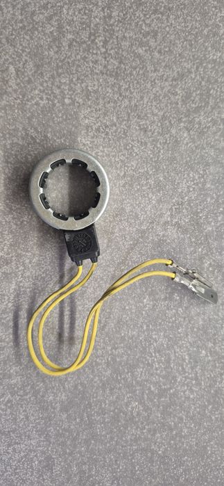 Cewka technogeneratora (tachometr) silnika pralki Beko