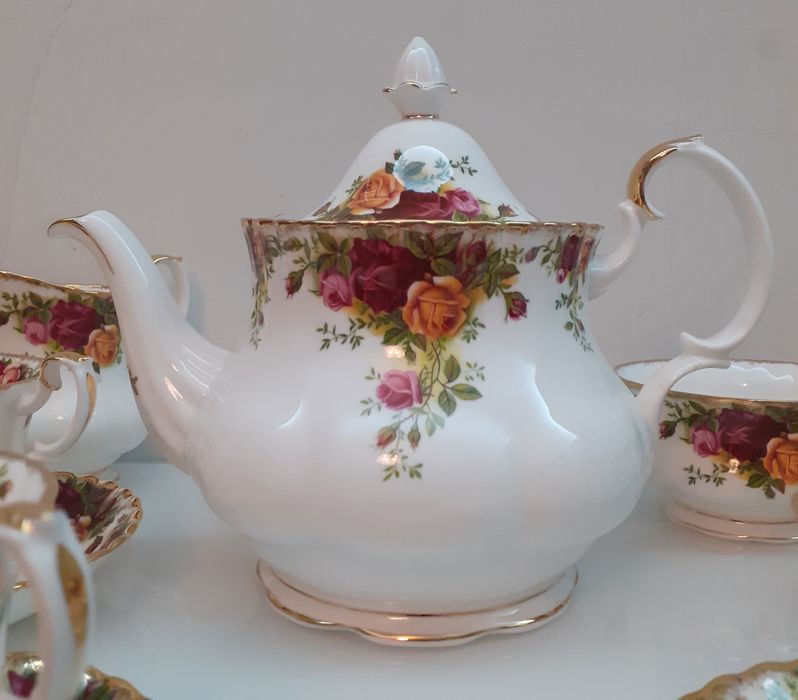 Serviços Royal Albert