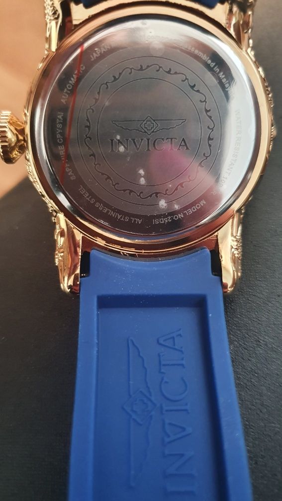 Nowy męski zegarek