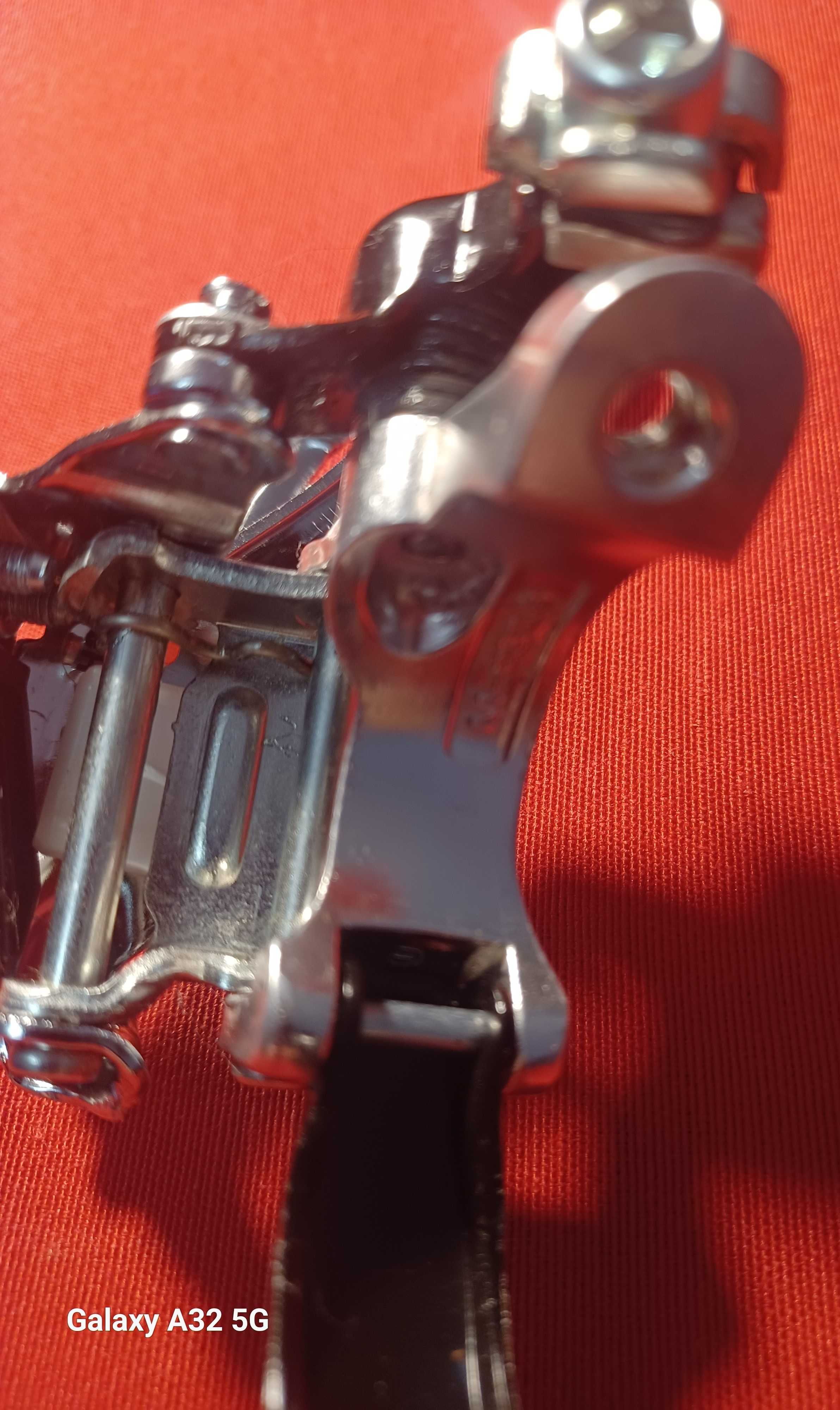 Przerzutka Shimano Nexave   FD-T300 przednia