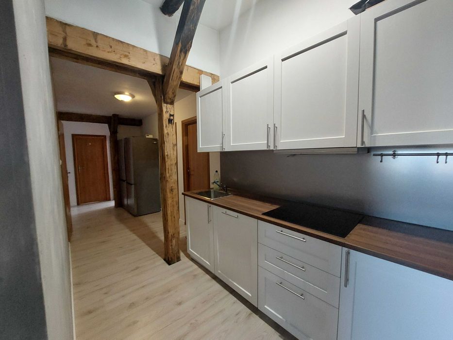 Pokój koło Galerii dla dziewczyny