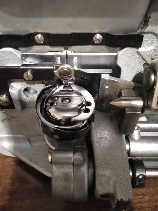 Швейна машинка Veritas 8014/35