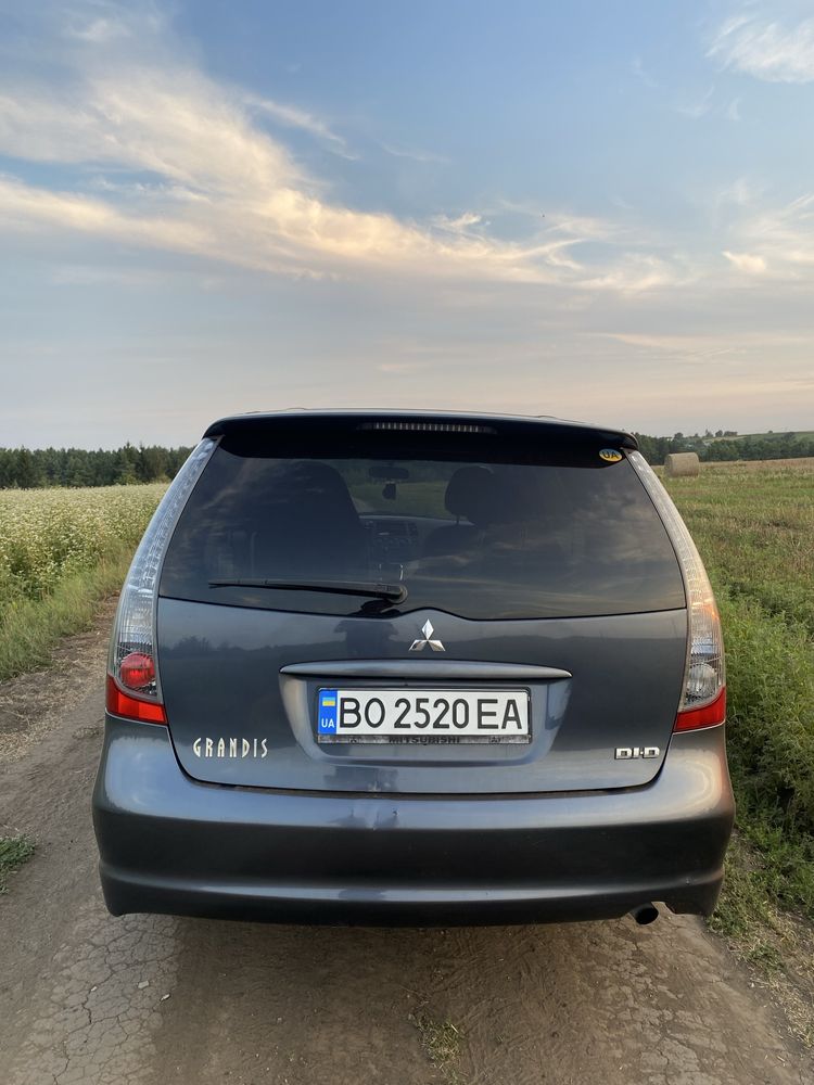 Mitsubishi grandis 2.0 did