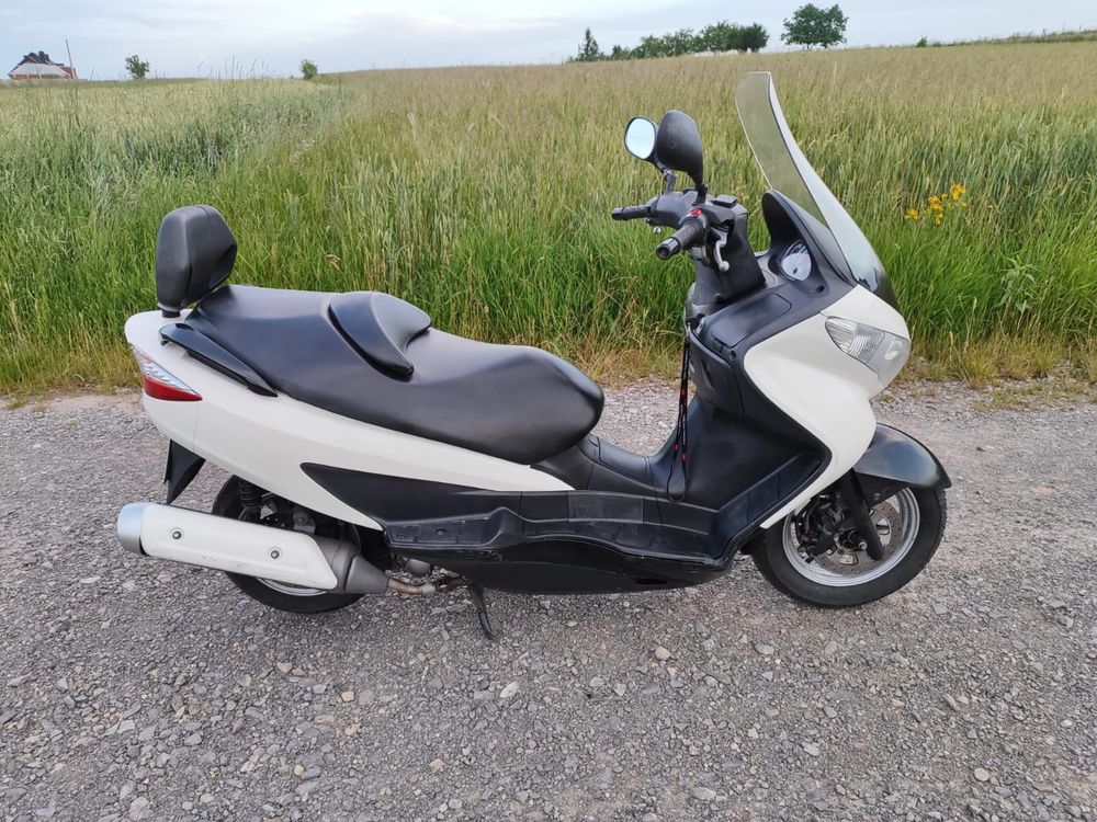 Suzuki burgman 125 skuter 125 mozliwy transport