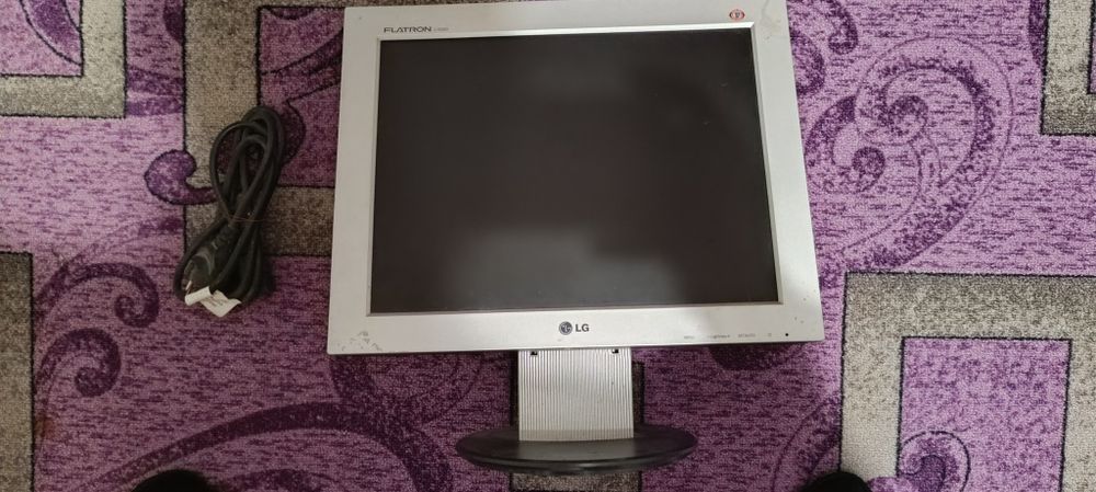 Монітор lg 75 герц