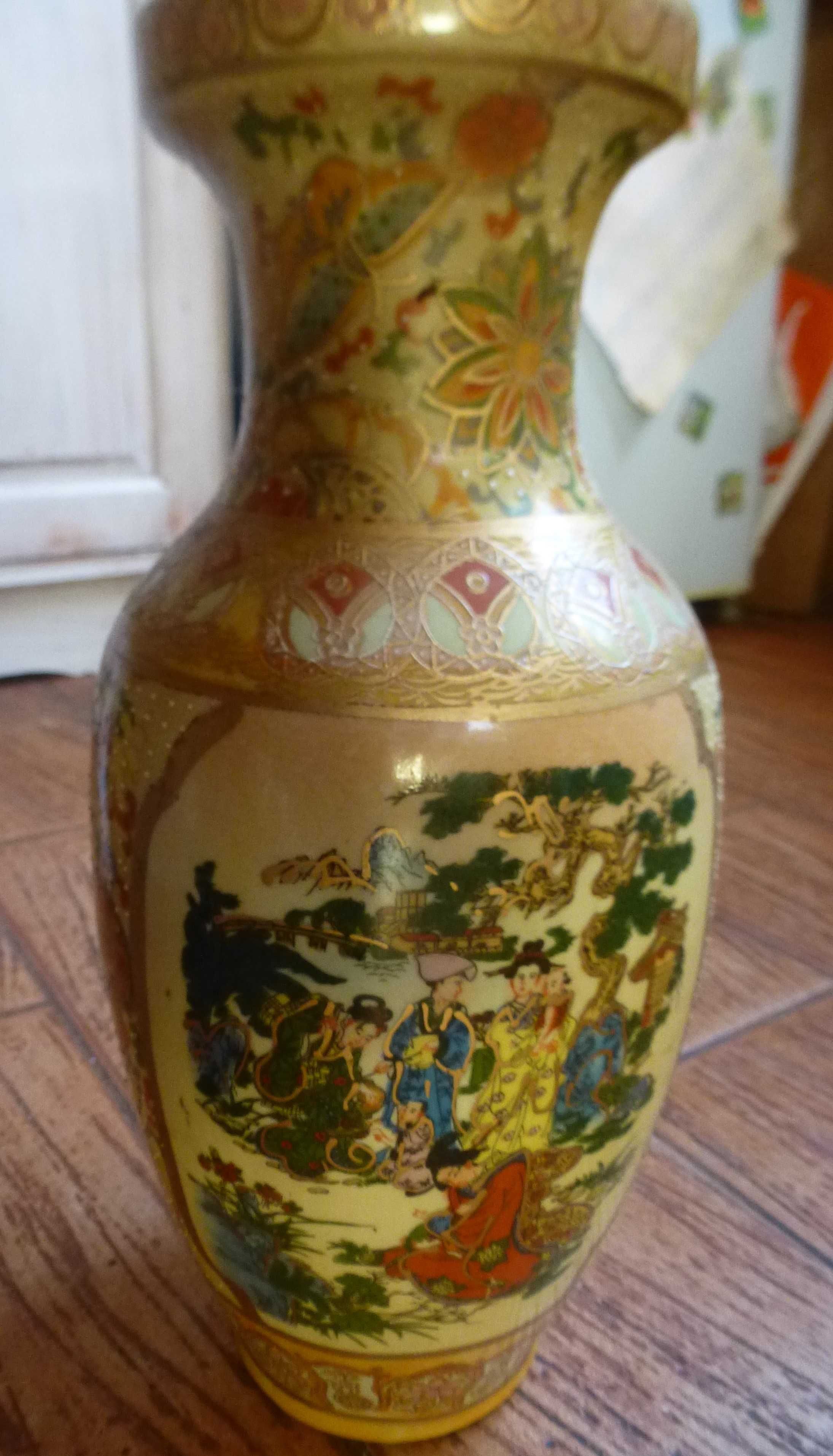 Duży chiński wazon motywy chińskie