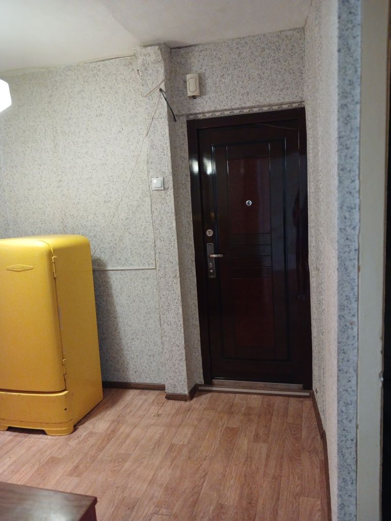 Продам 3х комн  62м2Доценко