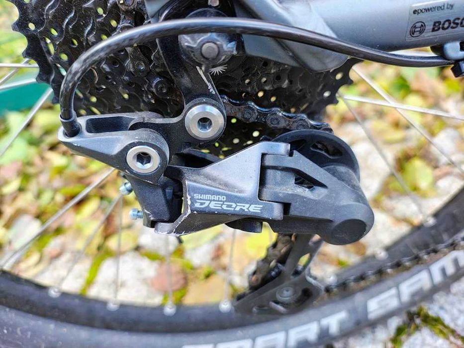 rower elektryczny CUBE ACID 240 SL