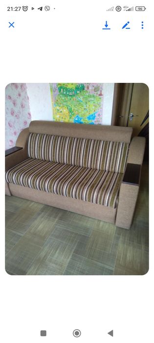 Продаж дивана ,стан нового.