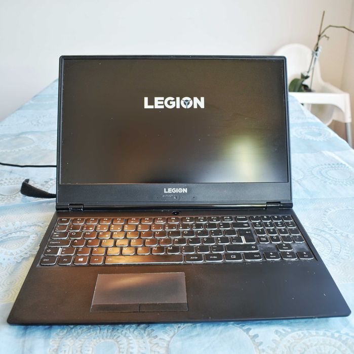 Lenovo Legion Y530-15ICH Portable | 15.6" | i5 + GTX 1050 + 16GB ram64283904662787123