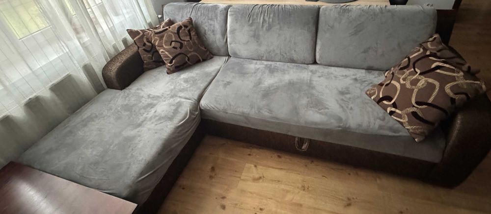 Narożnik z funkcją spania