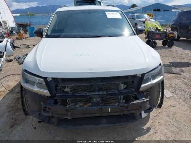 2020 volkswagen TIGUAN SE R-LINE