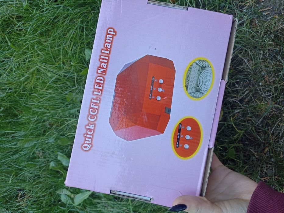 Продам новую лампу для маникюра